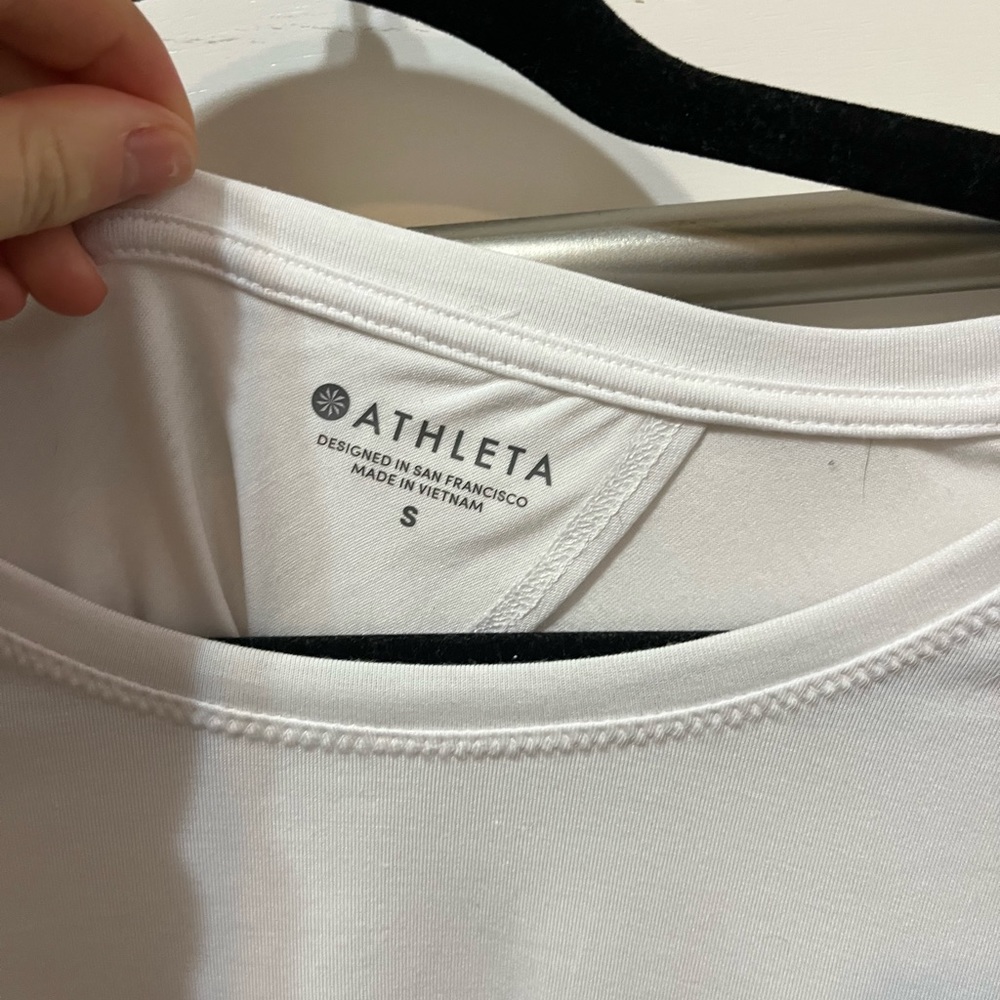 Athleta long sleeve pull over